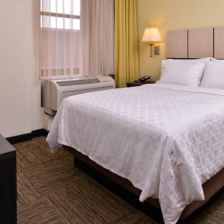Candlewood Suites Terre Haute By Ihg Dış mekan fotoğraf