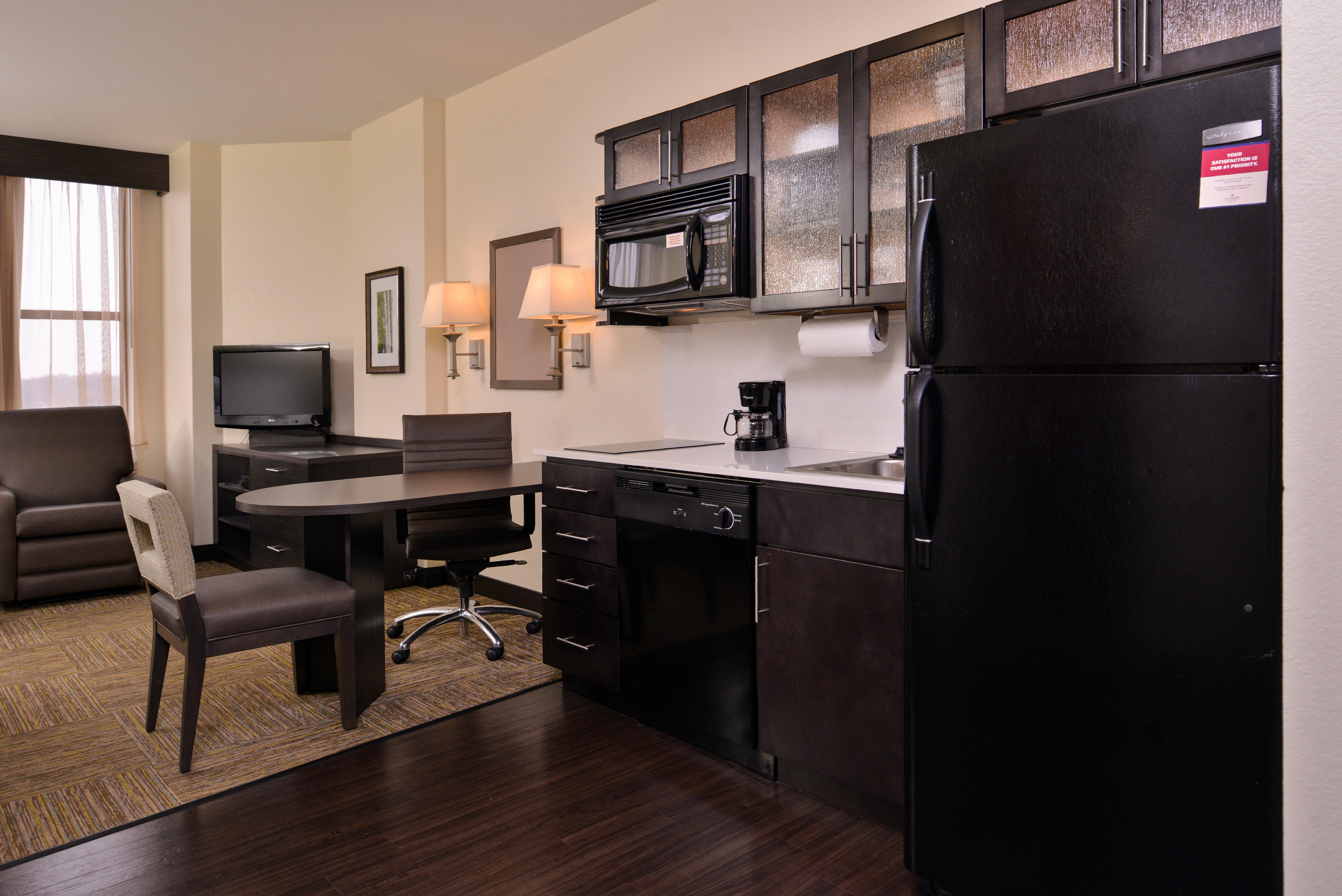 Candlewood Suites Terre Haute By Ihg Dış mekan fotoğraf
