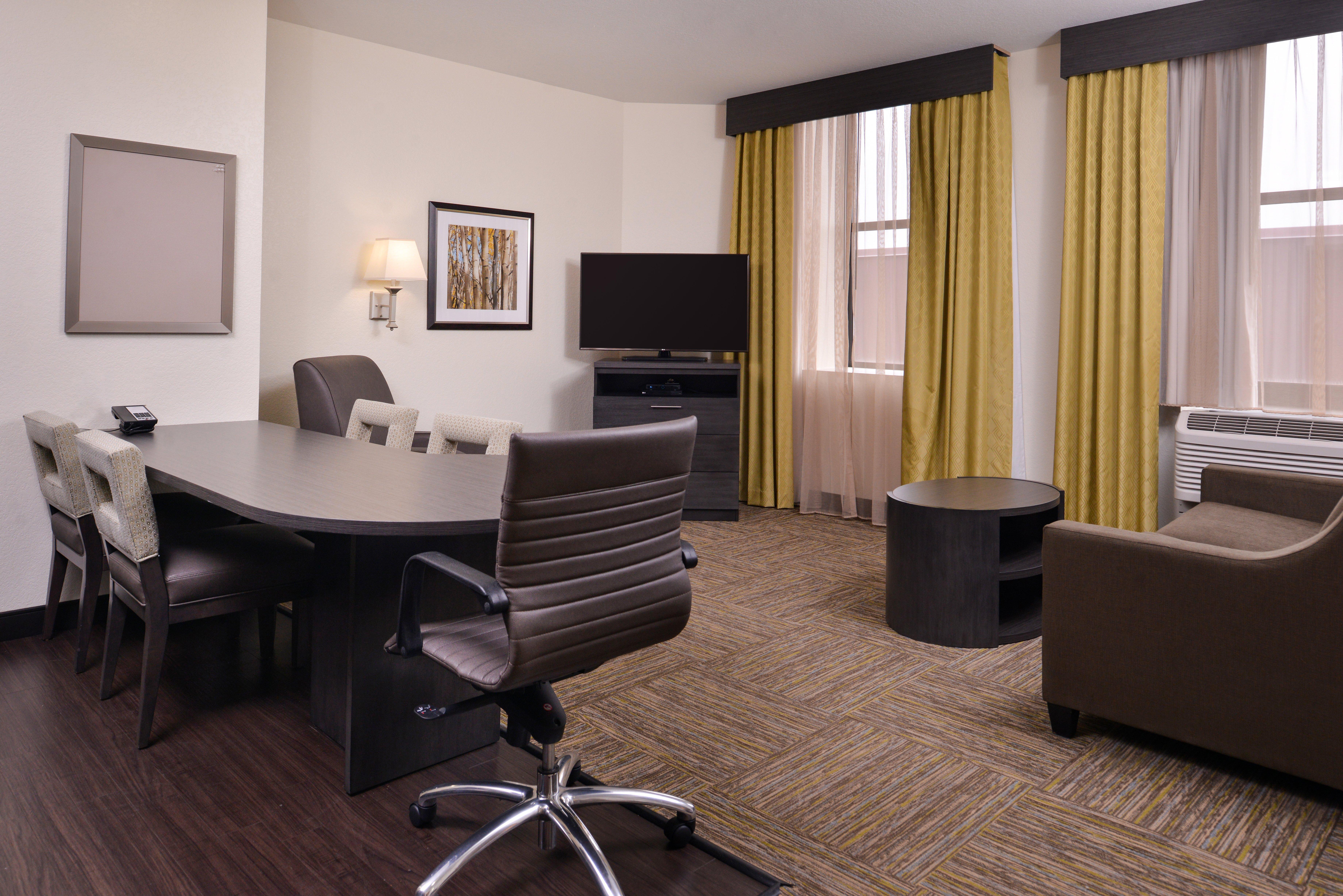 Candlewood Suites Terre Haute By Ihg Dış mekan fotoğraf