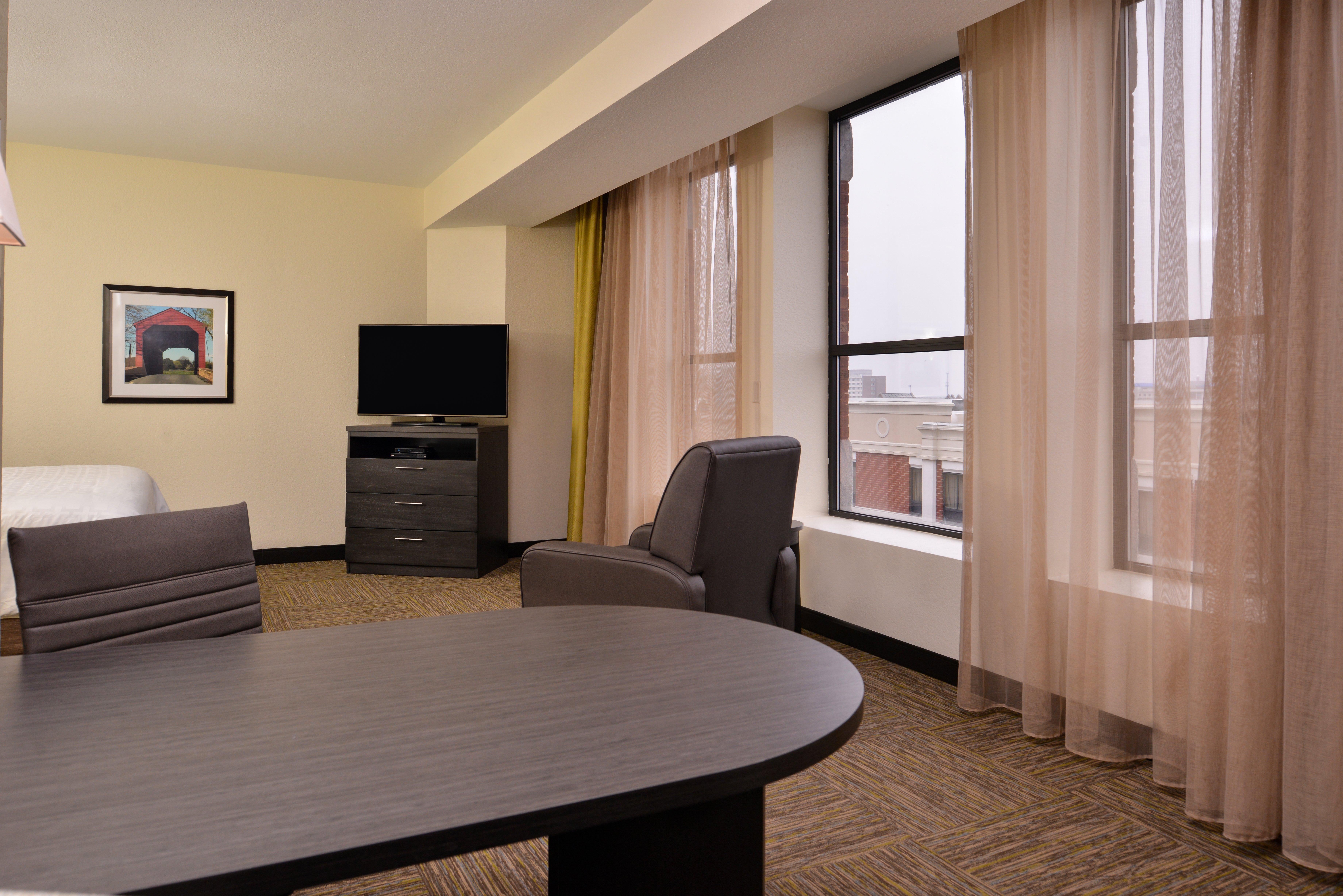 Candlewood Suites Terre Haute By Ihg Dış mekan fotoğraf