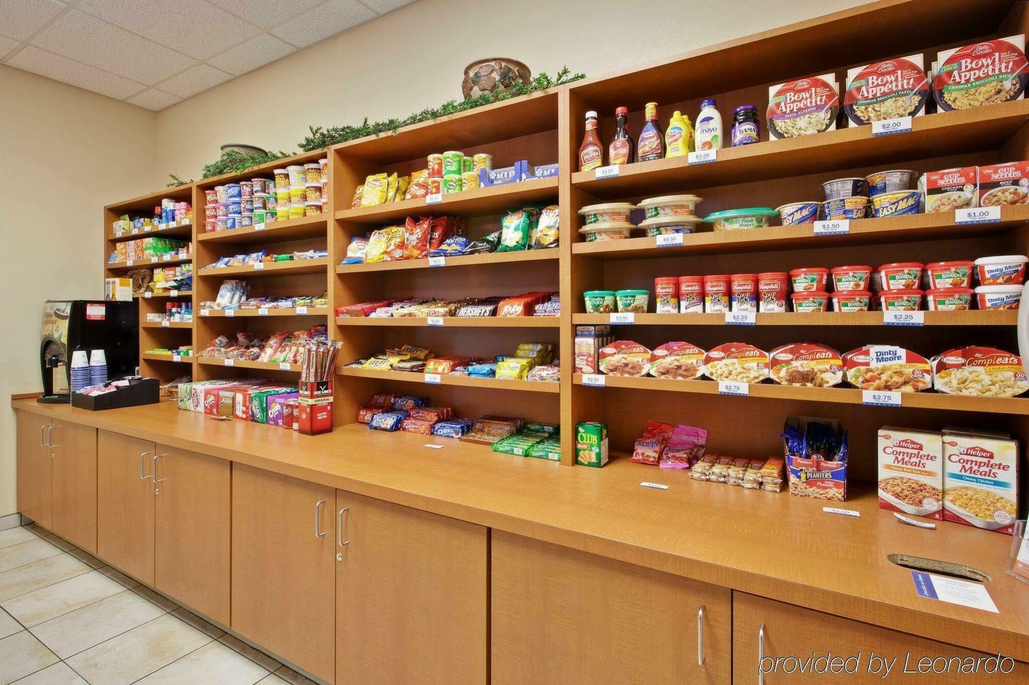 Candlewood Suites Terre Haute By Ihg Dış mekan fotoğraf