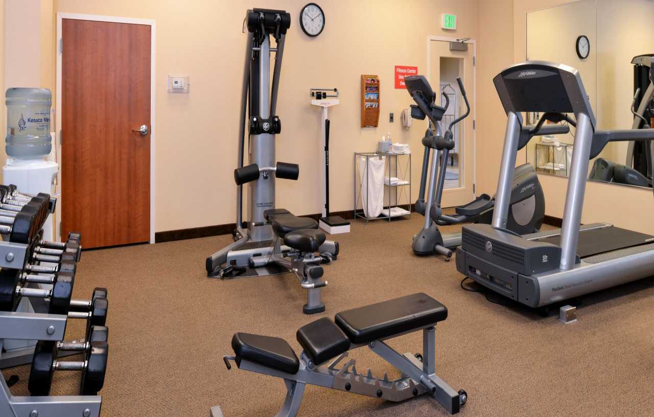 Candlewood Suites Terre Haute By Ihg Dış mekan fotoğraf